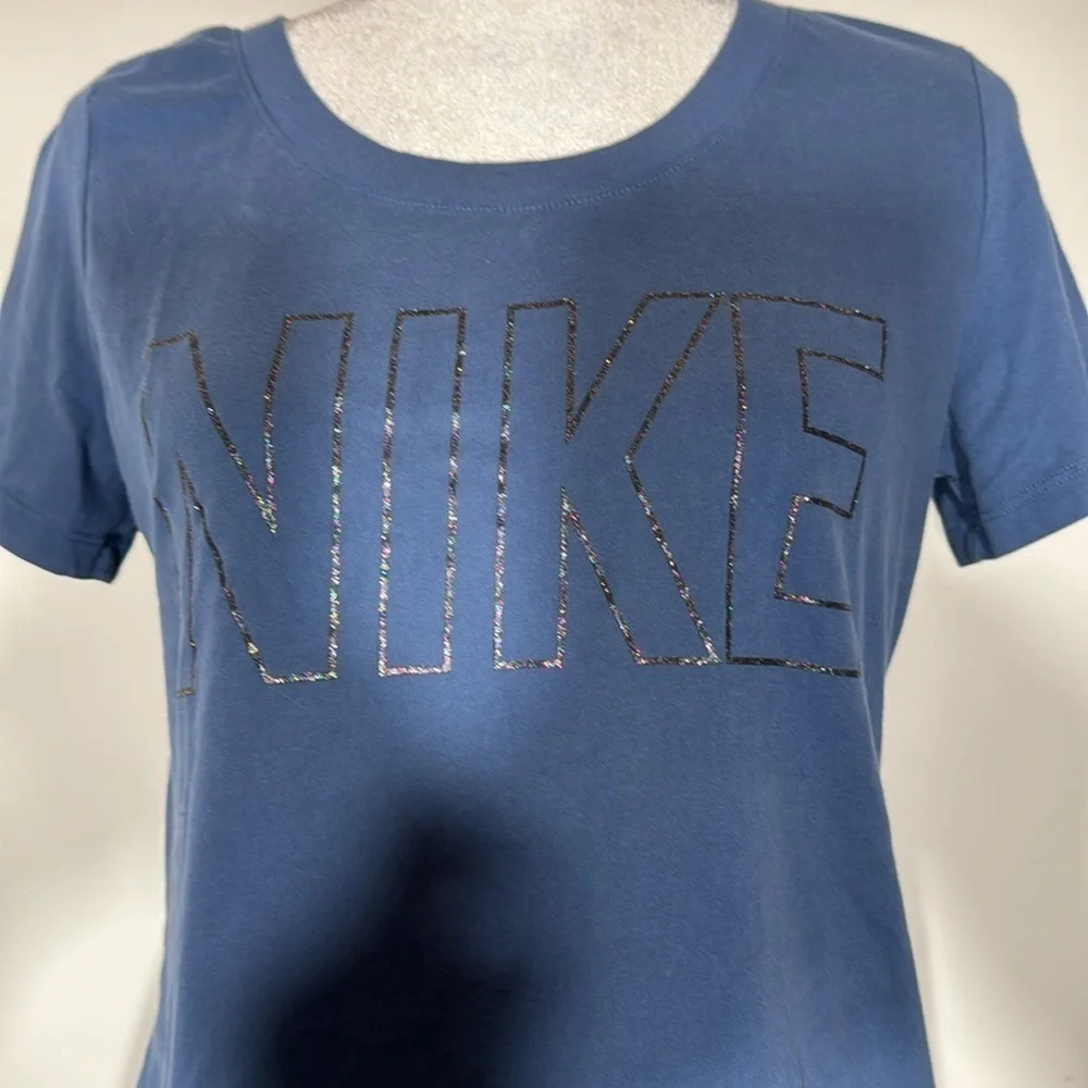 Nike Dri-Fit Blue TShirt size Medium